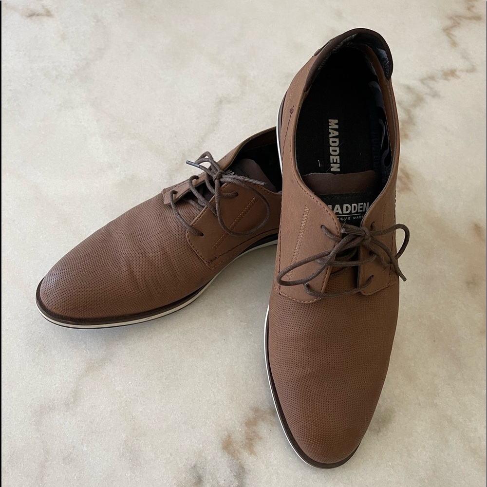 Steve Madden Dress Shoes - Size 12M - Great Condition - Picture 2 of 5